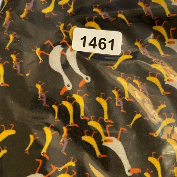 1461 LuLaRoe Leggings Size OS Black Yellow White Duck Print New - Picture 4 of 4
